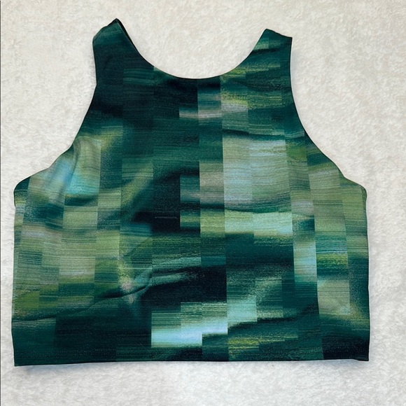 Athleta Green Fitted Crop Tank Top - Picture 2 of 12